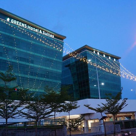 Greens Hotel & Suites Bintulu Exterior foto