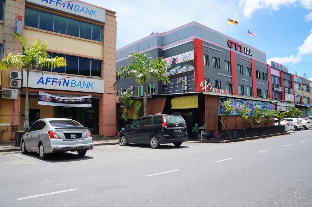 Greens Hotel & Suites Bintulu Exterior foto