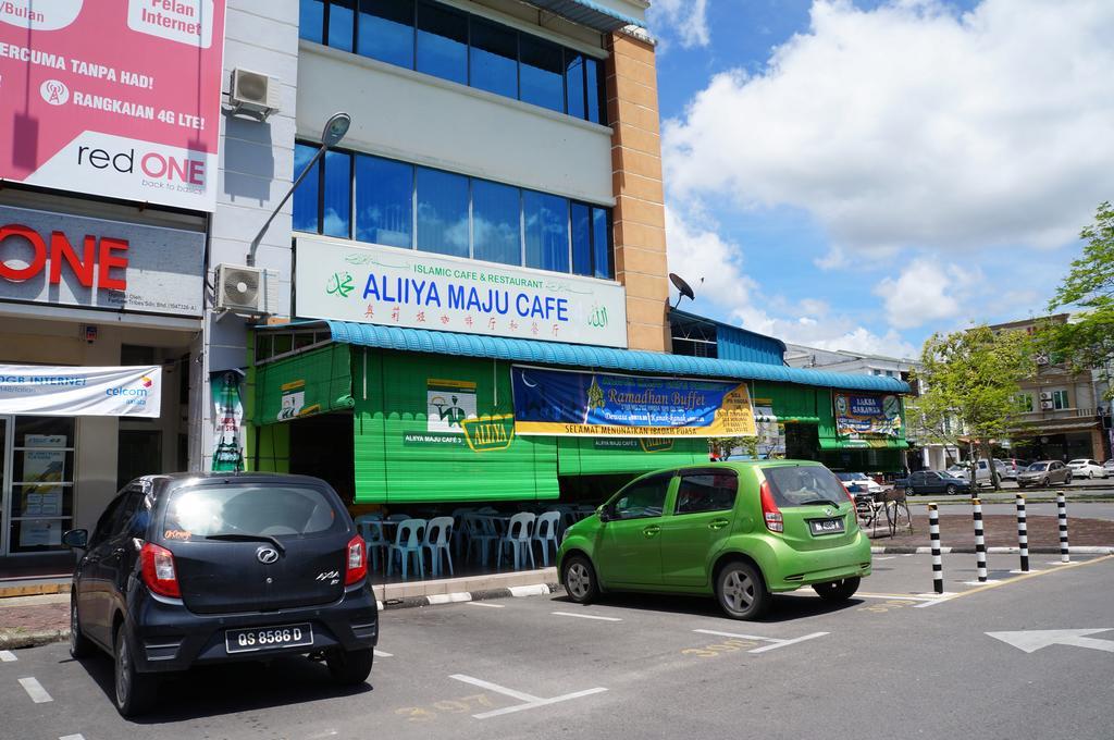 Greens Hotel & Suites Bintulu Exterior foto