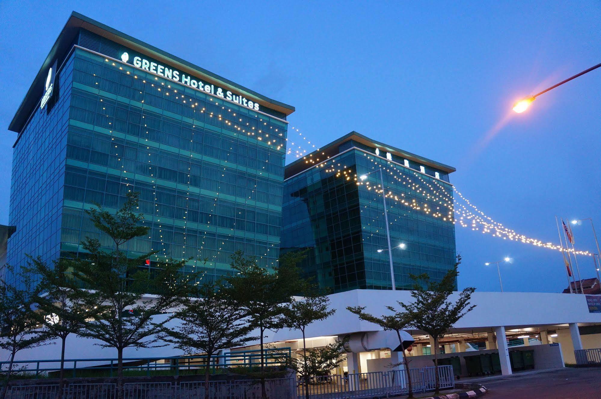 Greens Hotel & Suites Bintulu Exterior foto